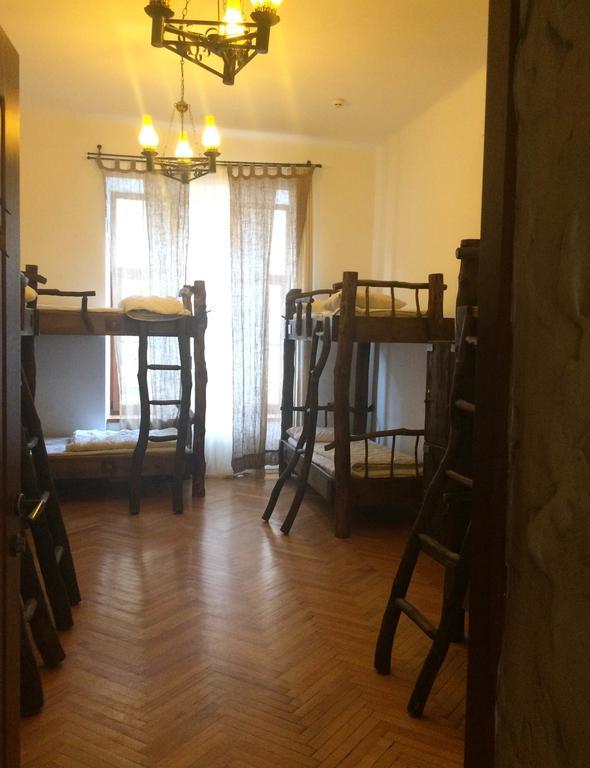إلفيف Ghostel - Medieval Hostel المظهر الخارجي الصورة