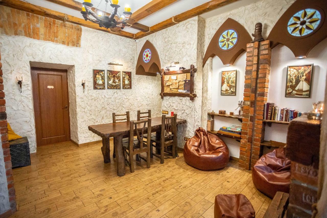 إلفيف Ghostel - Medieval Hostel المظهر الخارجي الصورة