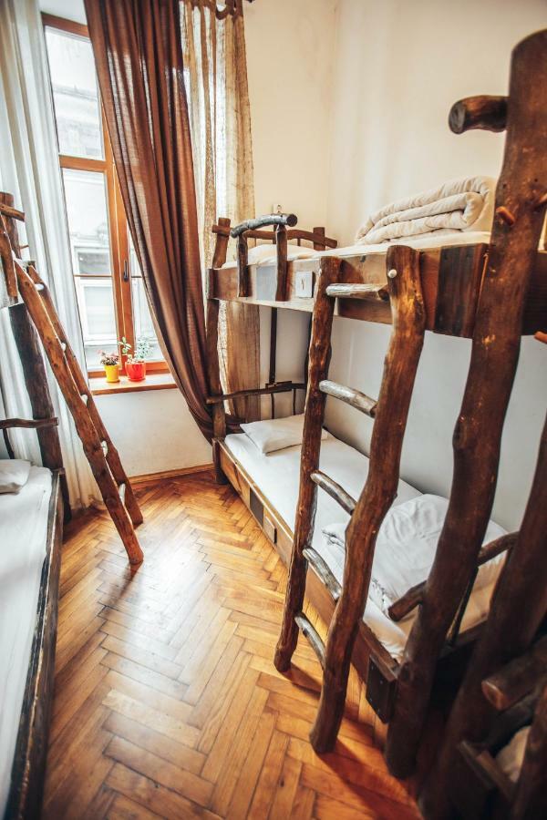 إلفيف Ghostel - Medieval Hostel المظهر الخارجي الصورة